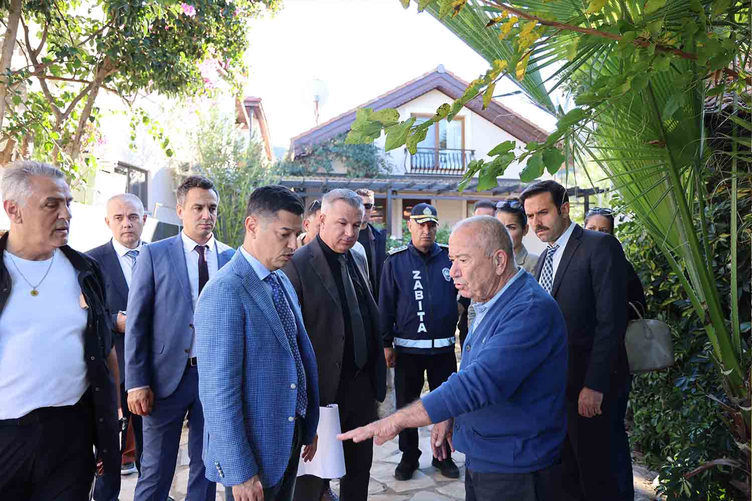 MAHALLELERİN İHTİYAÇLARI SAHADA TESPİT EDİLİYOR