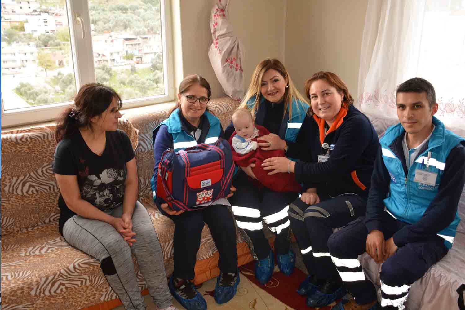 Hoş Geldin Bebek “Yaşama Sırası Sende” Projesi ile Yüzler Gülüyor