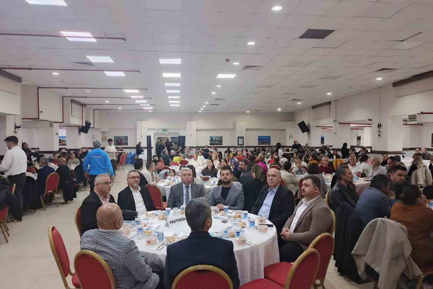 Marmaris’te Konya ve Karamanlılar Gönül Sofrasında Buluştu