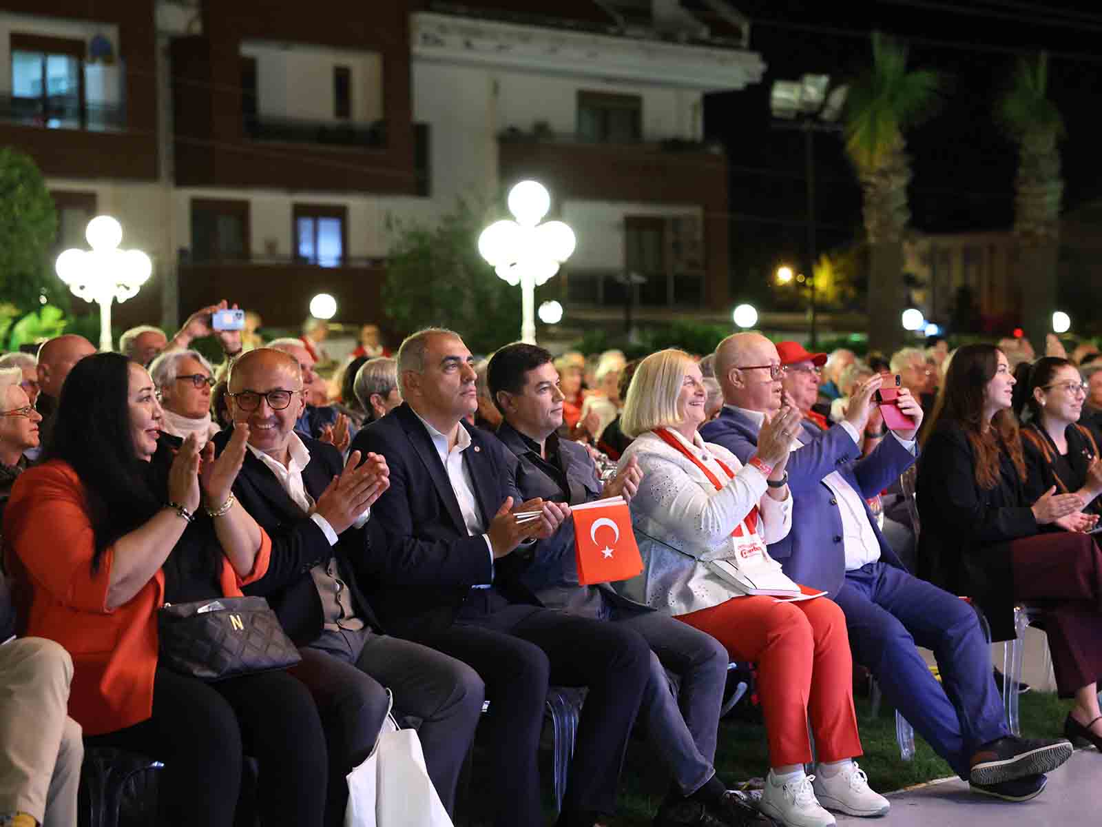 ÇALIŞMALAR MEYVESİNİ VERDİ: AVUSTURYALILAR BU YIL DA MARMARİS’TE