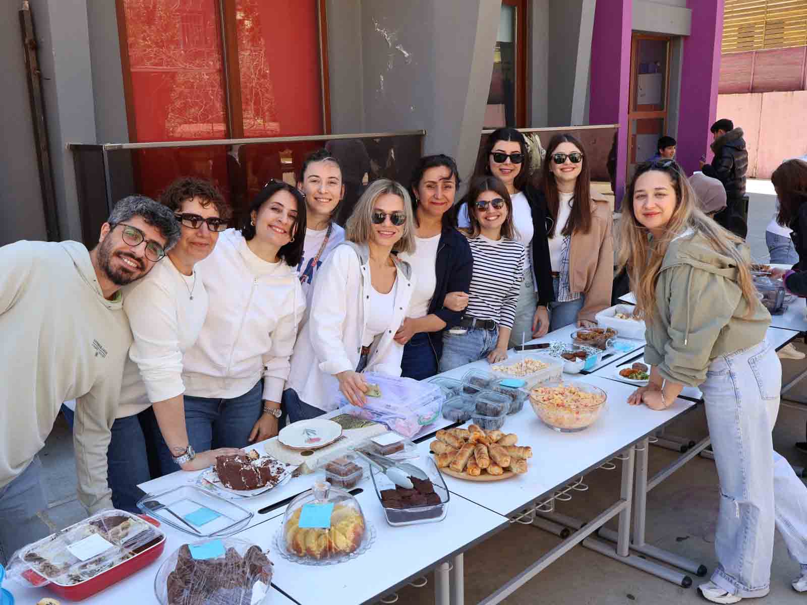 SIRAÇ İÇİN UĞUR KOLEJİ MARMARİS KAMPÜSÜ’NDE ANLAMLI KERMES