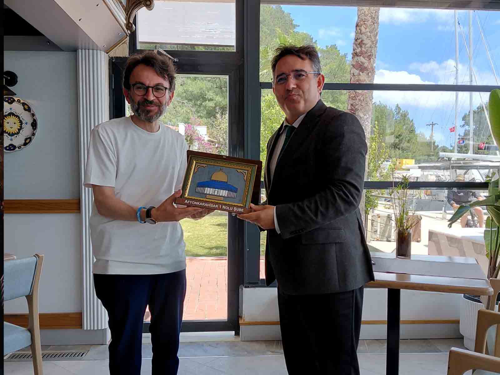 Sumud Uğurlamasında Eski Dostluk Yeniden Buluştu