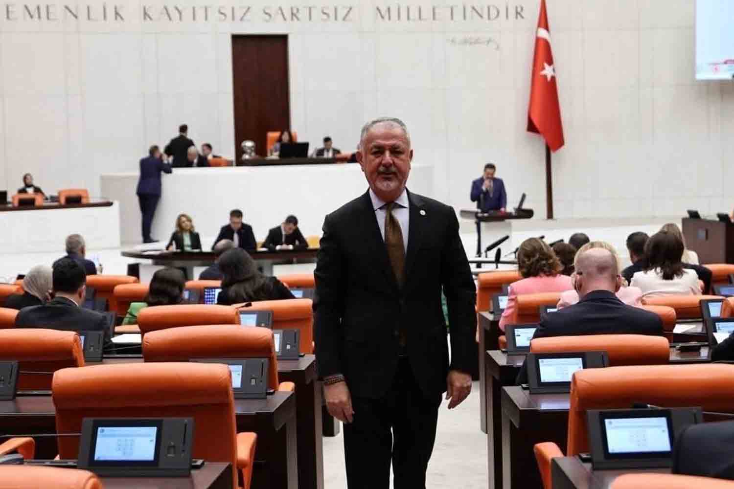 CHP’Lİ CUMHUR UZUN’DAN DATÇA İÇİN İKİ BAKANA SORU ÖNERGESİ