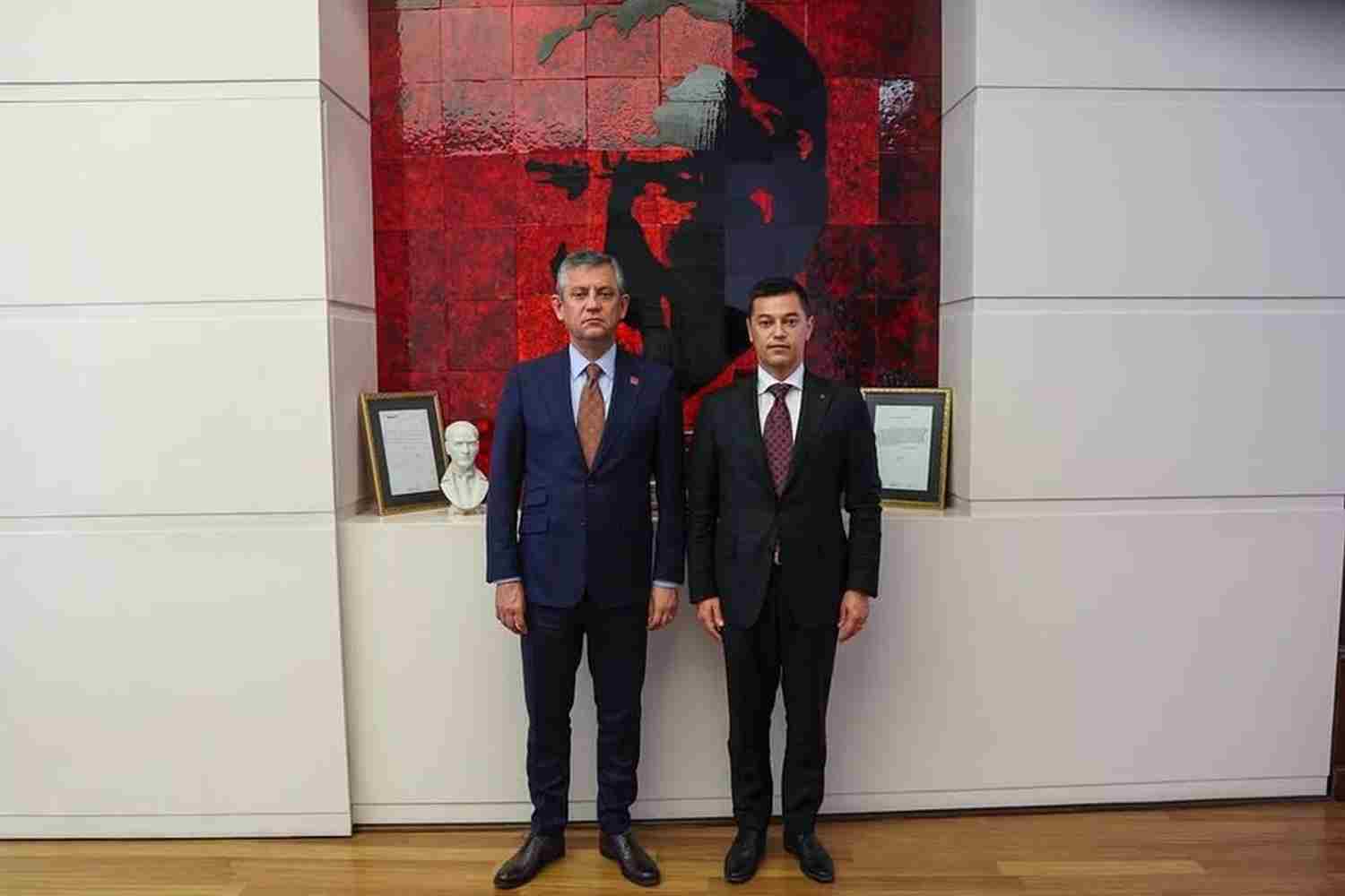 Acar Ünlü, Yeni Parti’ye Katılıyor