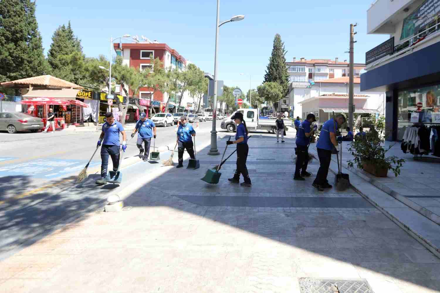 Büyükşehir’den Sağlıklı ve Temiz Çevre İçin Yoğun Mesai