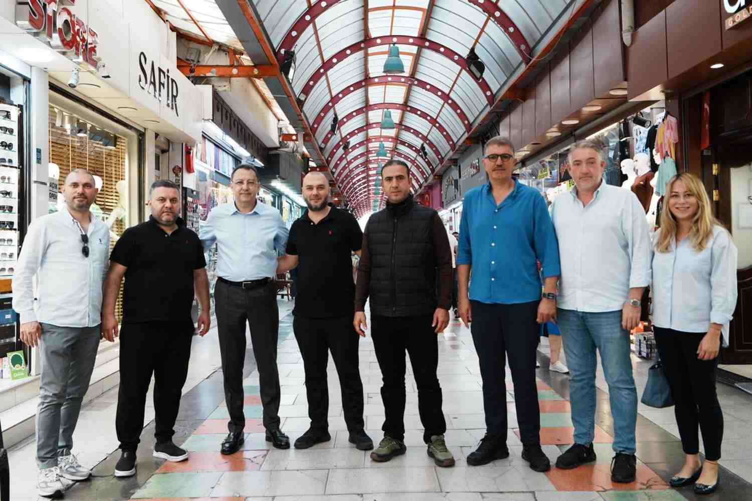 Mutlu Ayhan’dan Marmaris Çarşısı’na Ziyaret