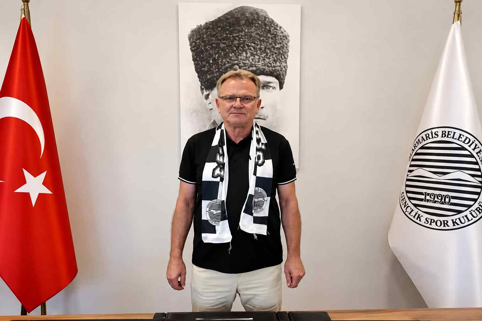 Marmaris Belediyesi FK'da Erdal İşkar Dönemi Sona Erdi