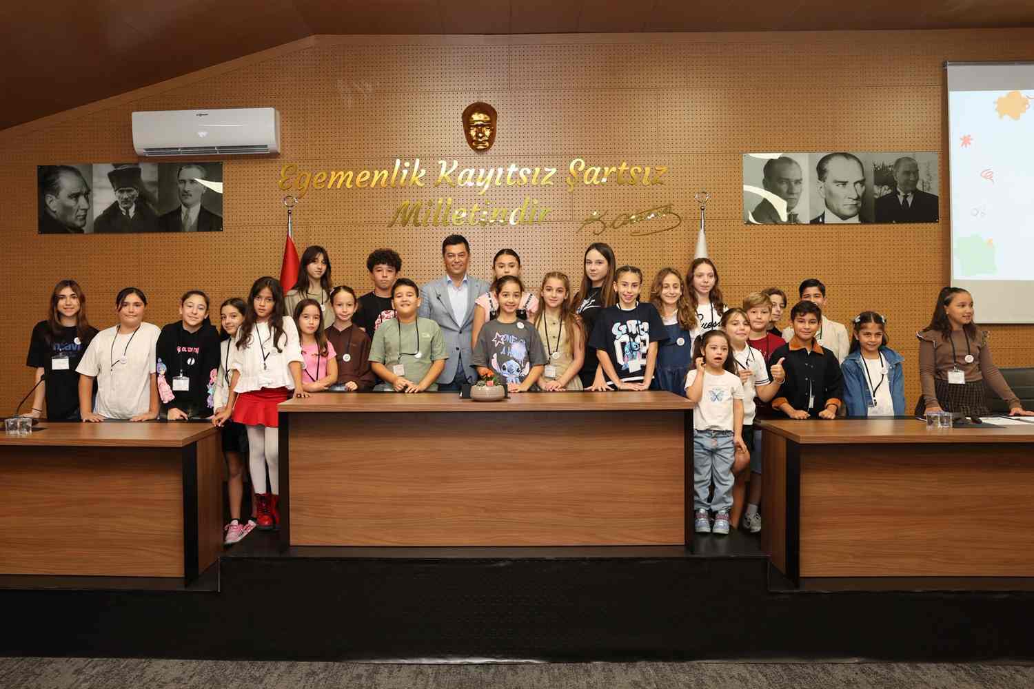 MARMARİS’İN KARARLARINDA ÇOCUKLARIN DA SÖZÜ VAR